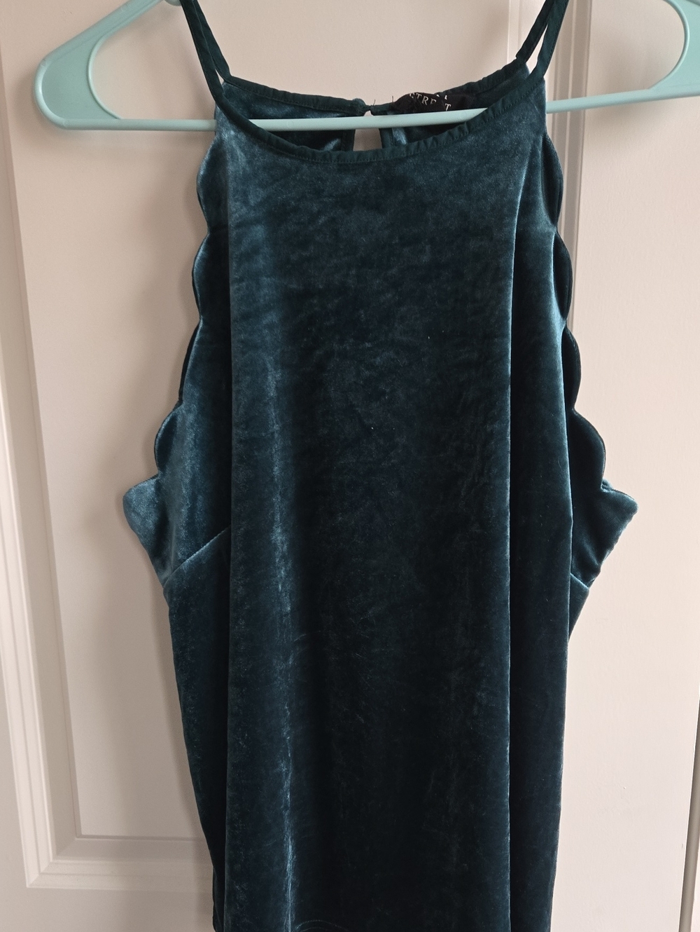 Fifty Street Scalloped Edge Velvet Tank Top